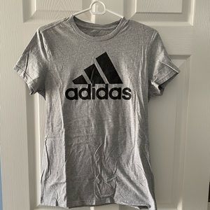 Adidas tshirt